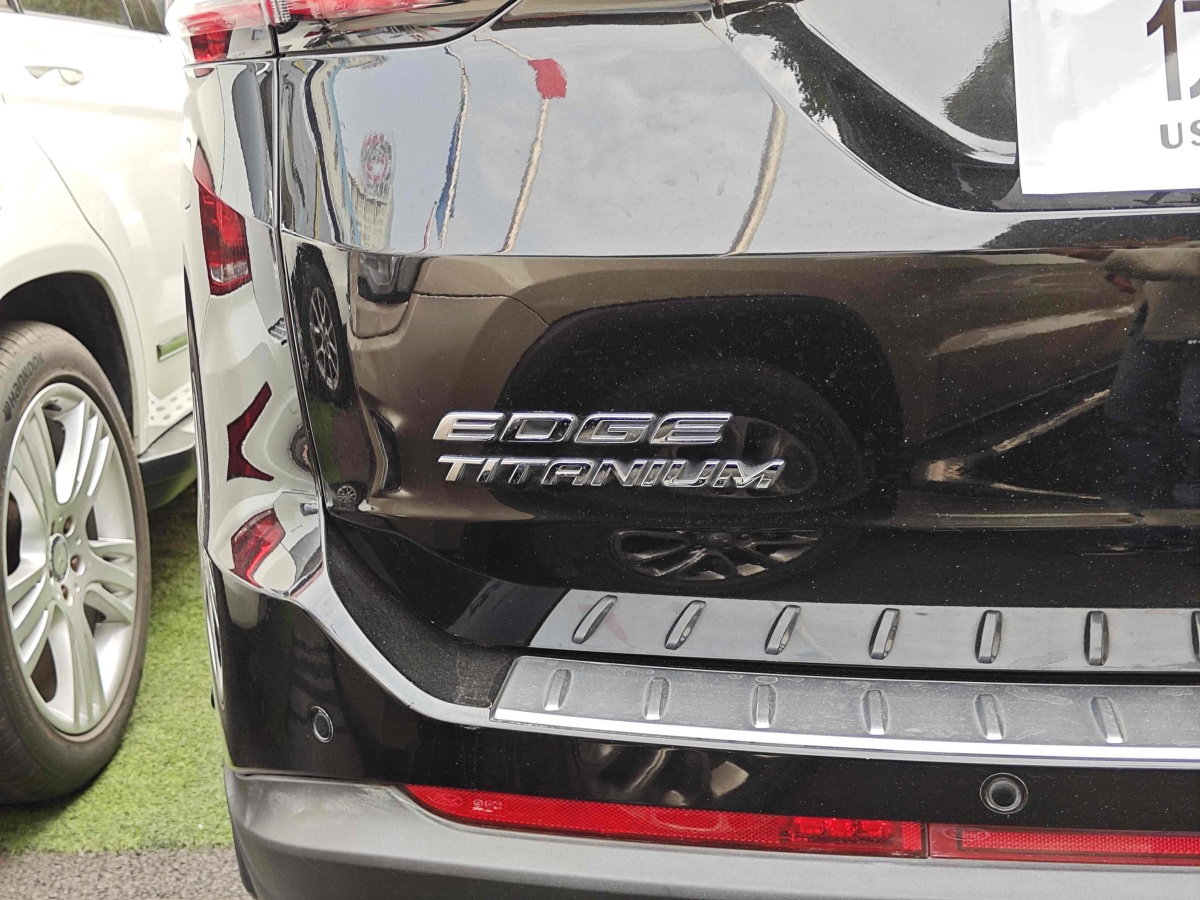 福特 锐界  2016款 EcoBoost 245 四驱尊锐型 7座图片