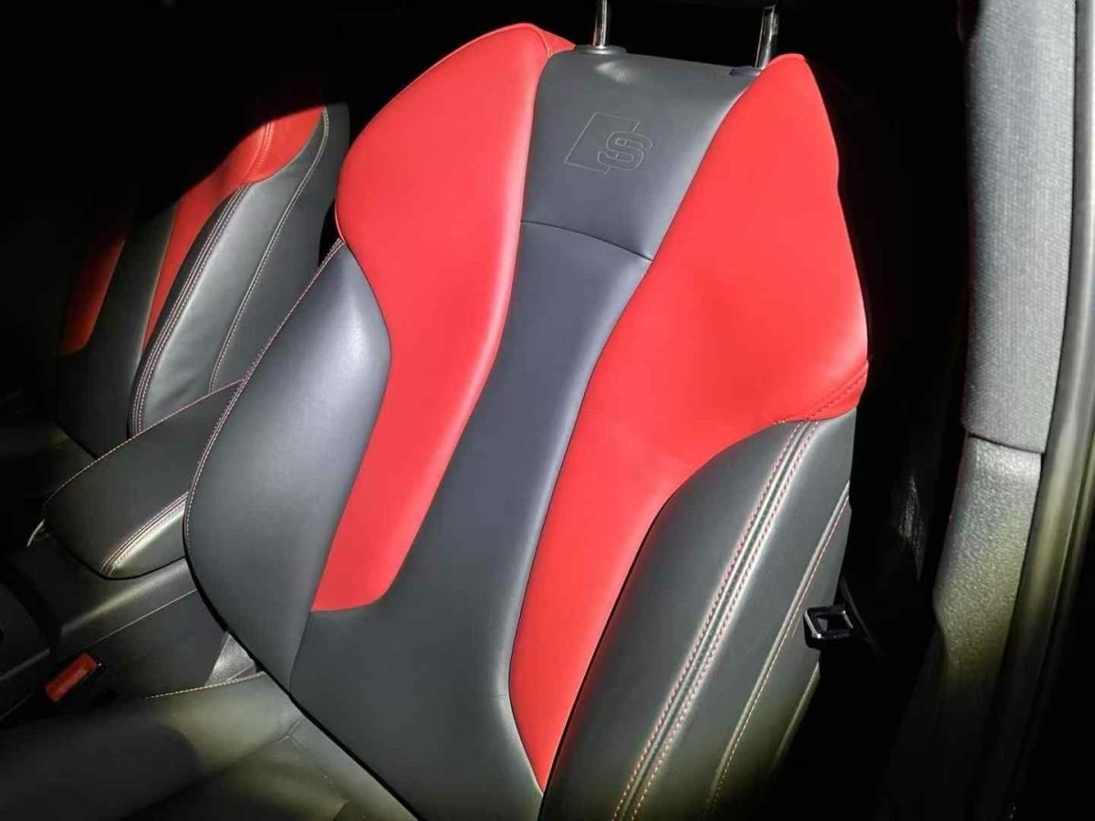 奧迪 奧迪S3  2019款 S3 2.0T Limousine圖片