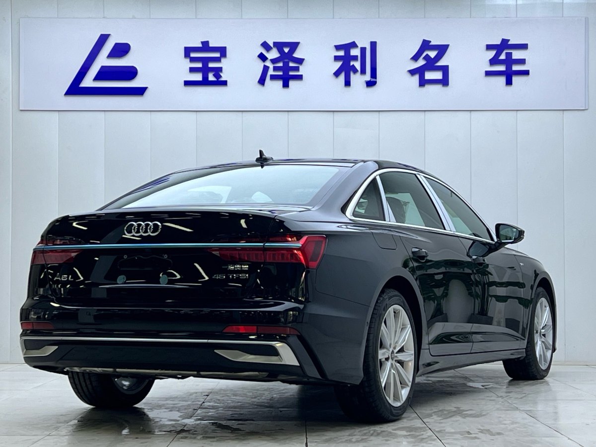 奧迪 奧迪A6L  2024款 45 TFSI 臻選動(dòng)感型圖片