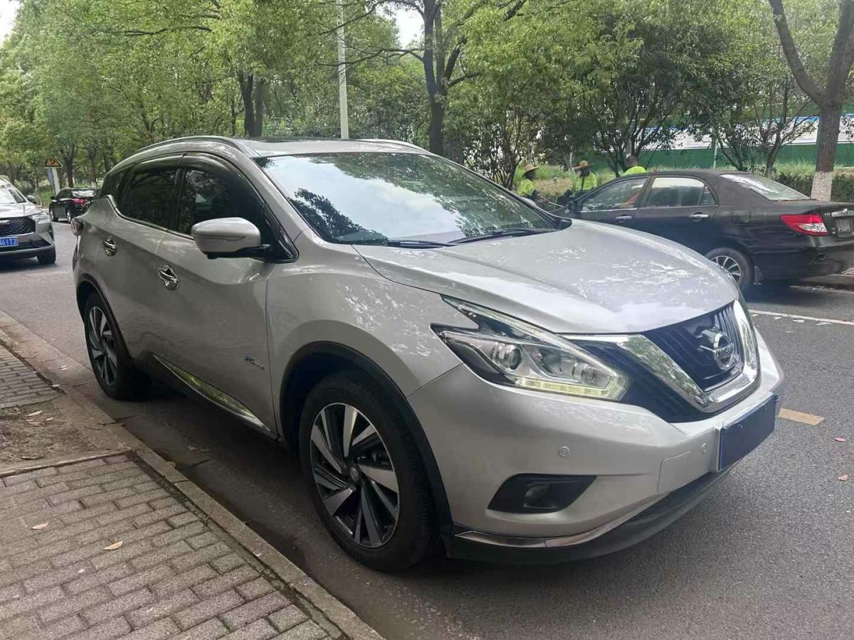 日產(chǎn) 樓蘭  2019款 2.5 S/C HEV XL 四驅(qū)混動(dòng)智聯(lián)尊貴版 國(guó)V圖片