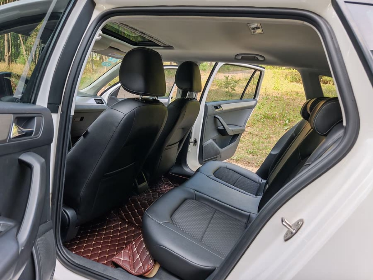 大眾 桑塔納  2015款 浩納 1.6L 自動(dòng)舒適型圖片