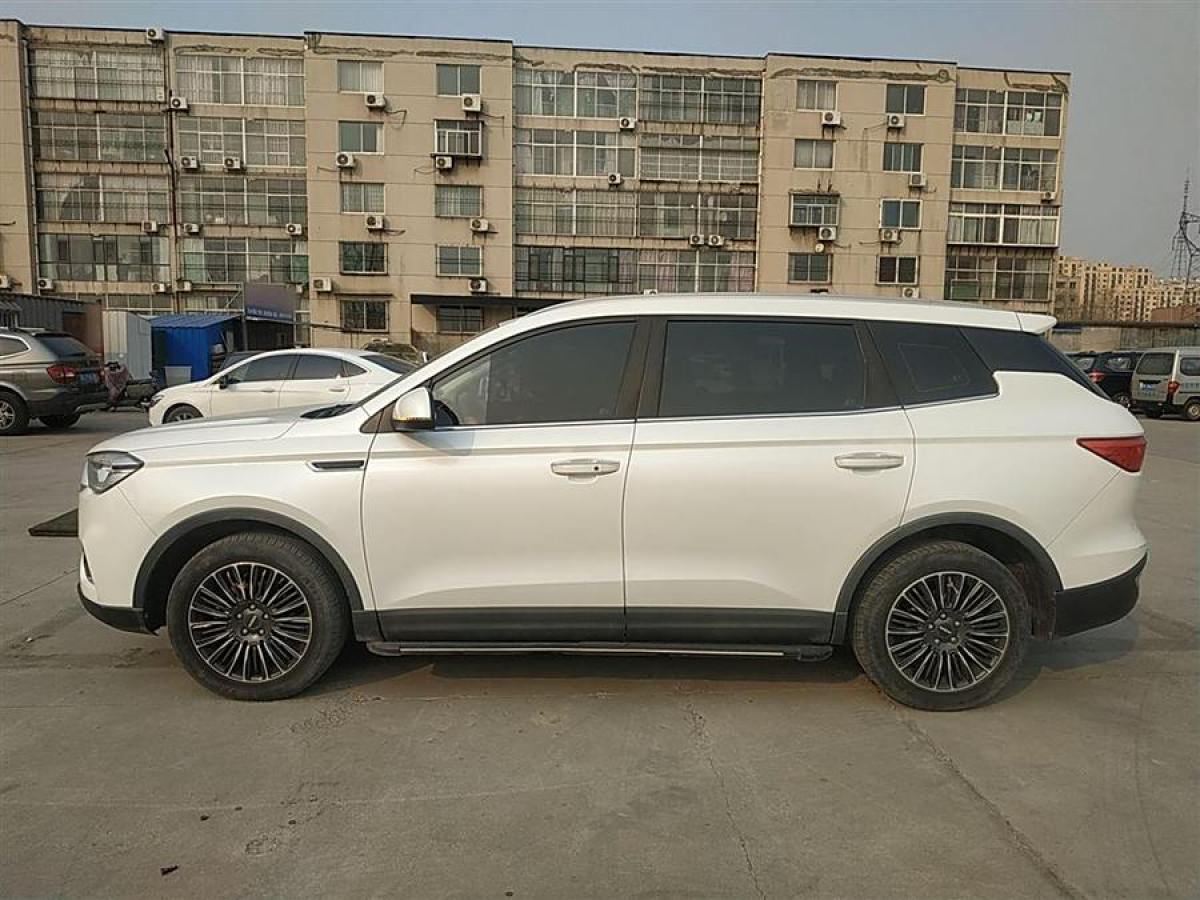 中國重汽VGV VGV U70  2020款 1.5T 自動智享精英版 5座圖片