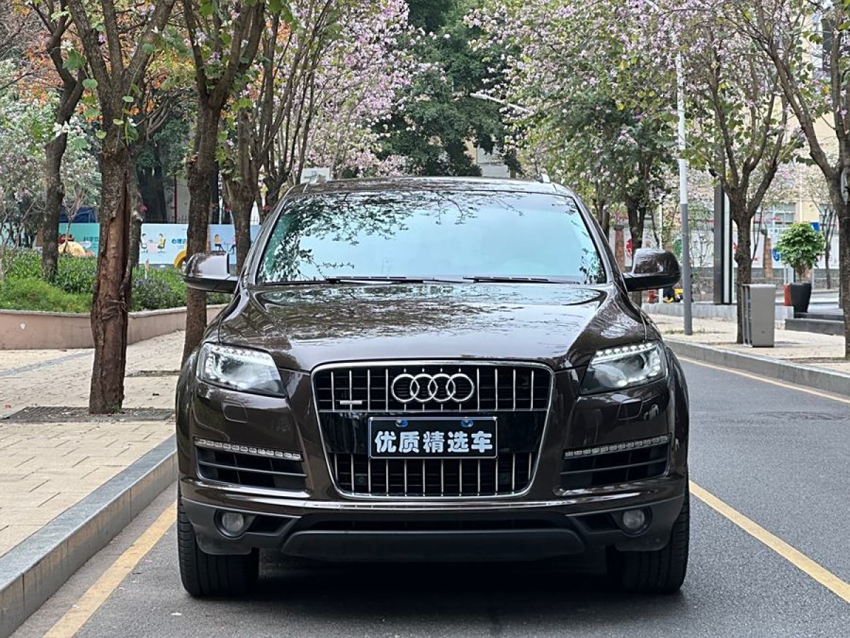 奧迪 奧迪Q7  2013款 35 TFSI 進(jìn)取型圖片