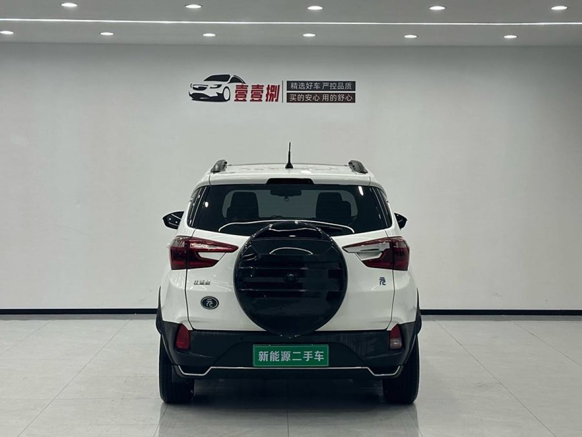 2018年12月比亞迪 元新能源  2018款 EV360 智聯(lián)炫酷型