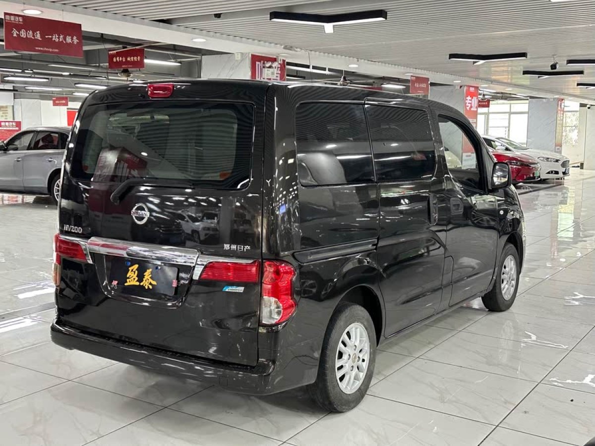 日產(chǎn) NV200  2014款 1.6L CVT豪華型 國V圖片