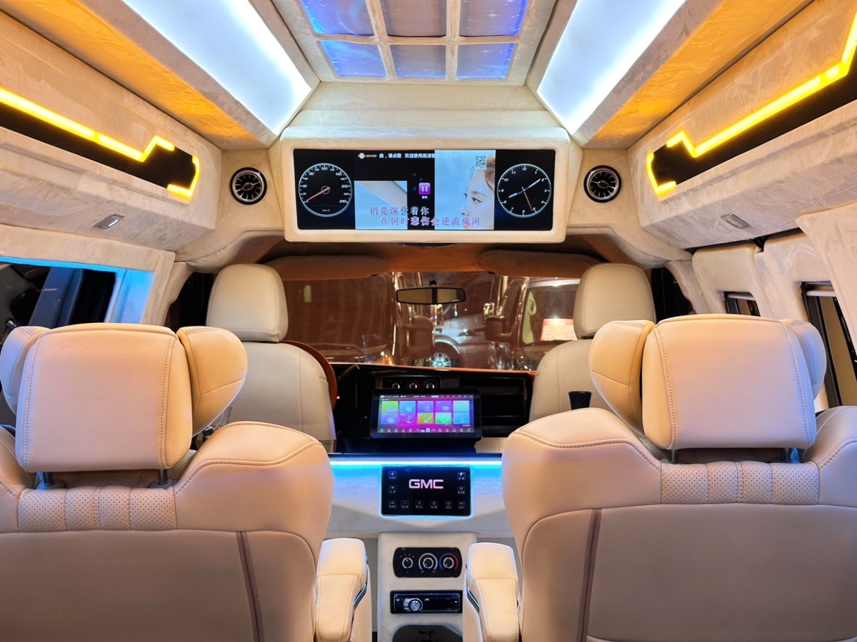 GMC SAVANA  2011款 6.0L 商務(wù)之星7座圖片