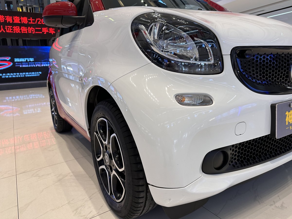 smart fortwo  2019款 0.9T 66千瓦硬頂先鋒版 國(guó)VI圖片