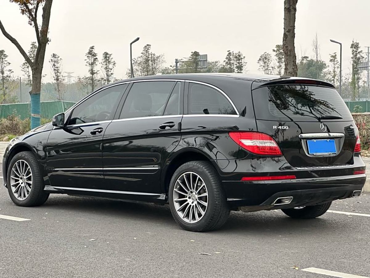 奔馳 奔馳R級(jí)  2014款 R 400 4MATIC 商務(wù)型圖片