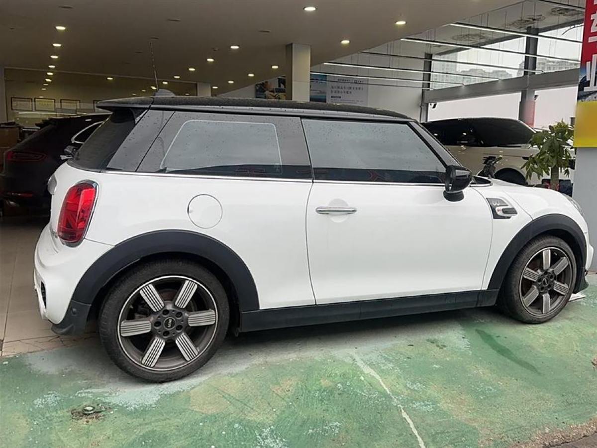 MINI MINI  2019款 1.5T COOPER 賽車手圖片