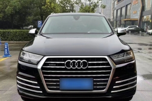 奥迪Q7 奥迪 45 TFSI S line运动型