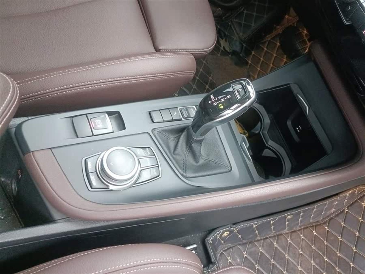 寶馬 寶馬X1  2022款 sDrive25Li 領(lǐng)先型圖片