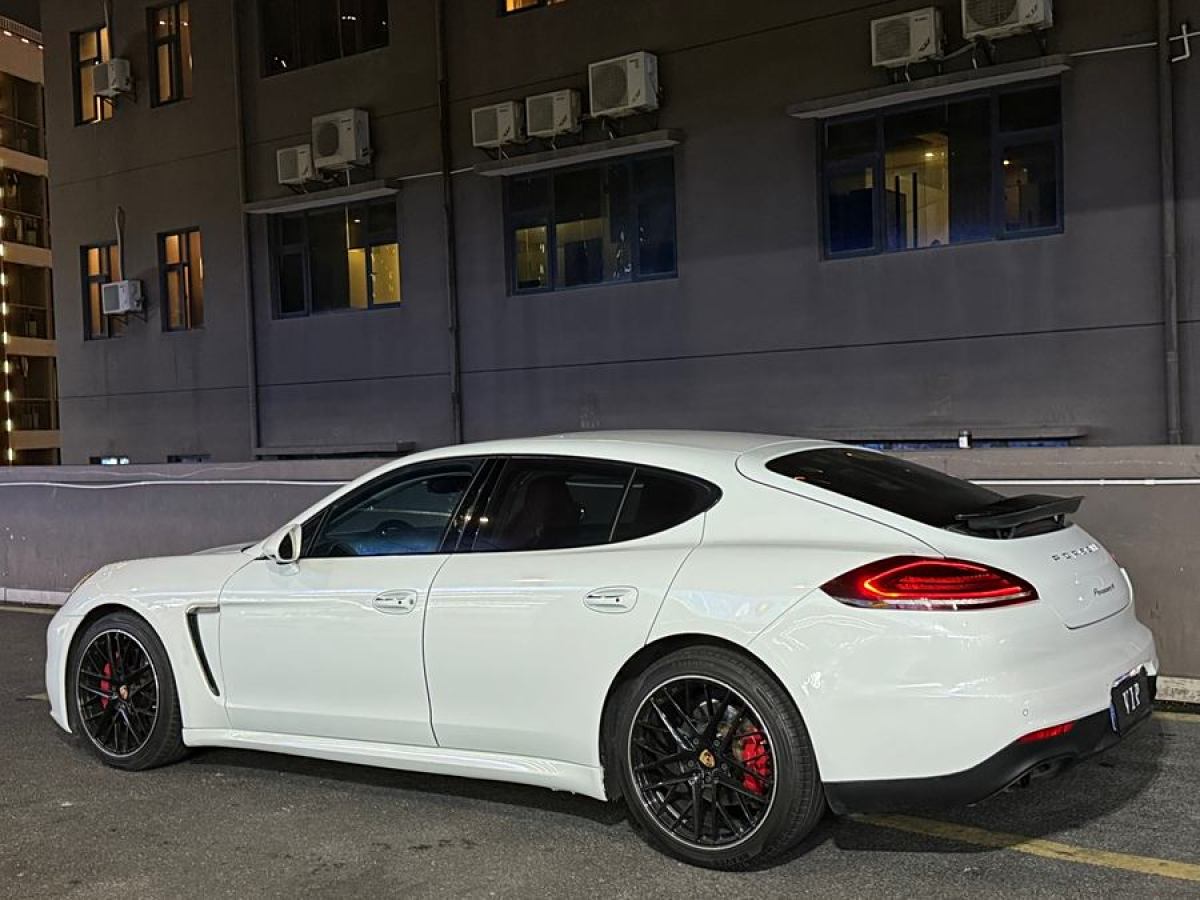 2014年6月保時(shí)捷 Panamera  2014款 Panamera 4 3.0T