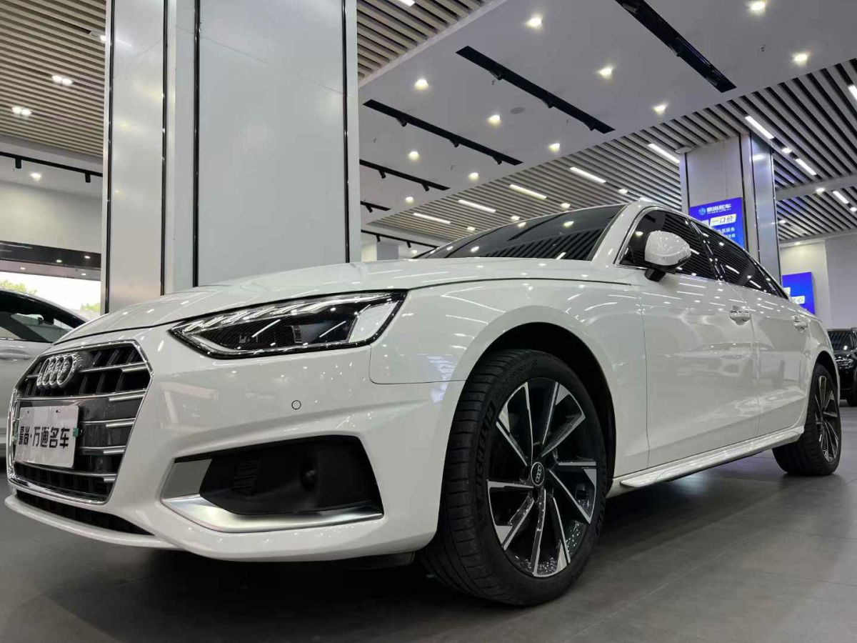 奧迪 奧迪A4L  2022款 35 TFSI 時(shí)尚動(dòng)感型圖片