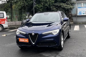 Stelvio 阿尔法·罗密欧 2.0T 200HP 精英版