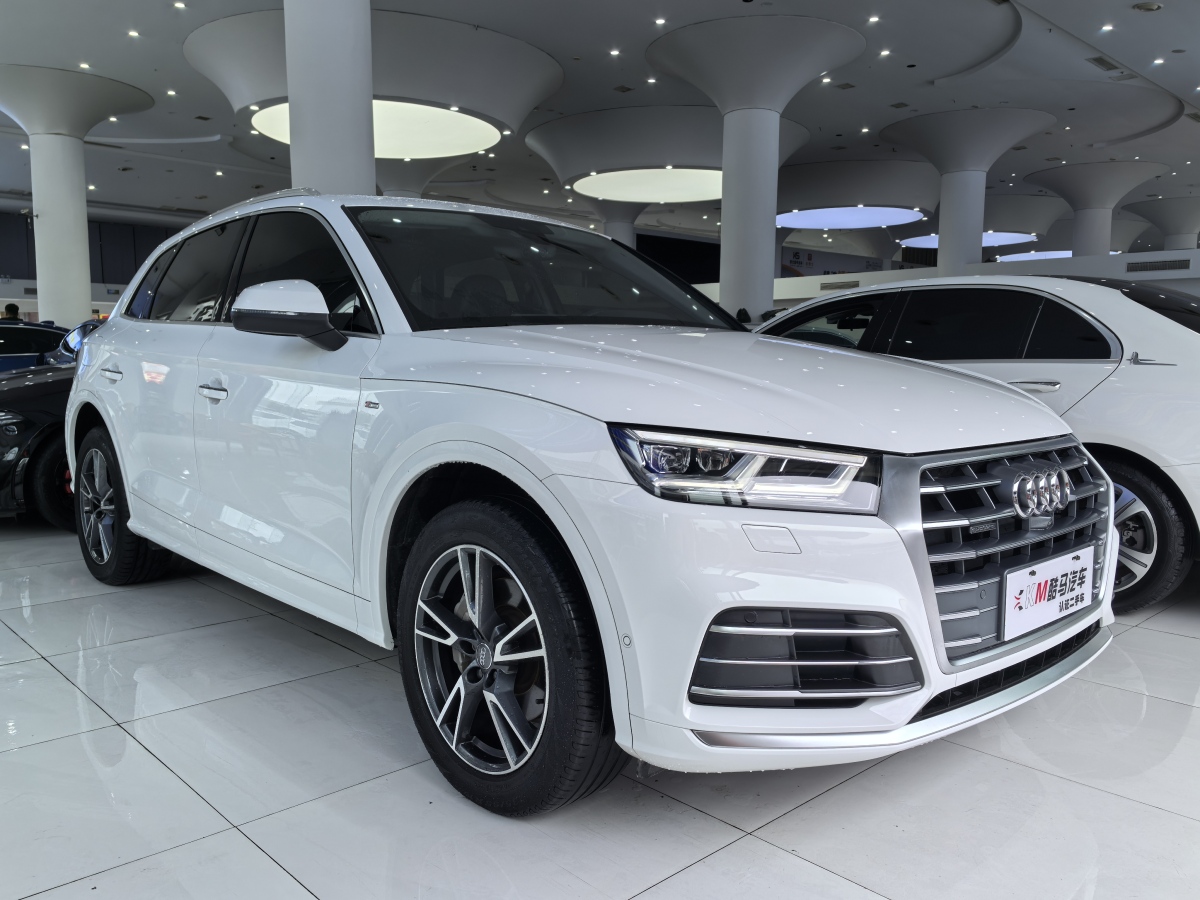 2020年1月奧迪 奧迪Q5L  2020款 45 TFSI 尊享時(shí)尚型