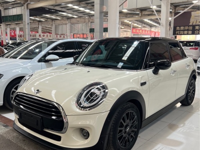 2020年6月 MINI MINI 1.5T COOPER 經(jīng)典派 五門絕色版圖片