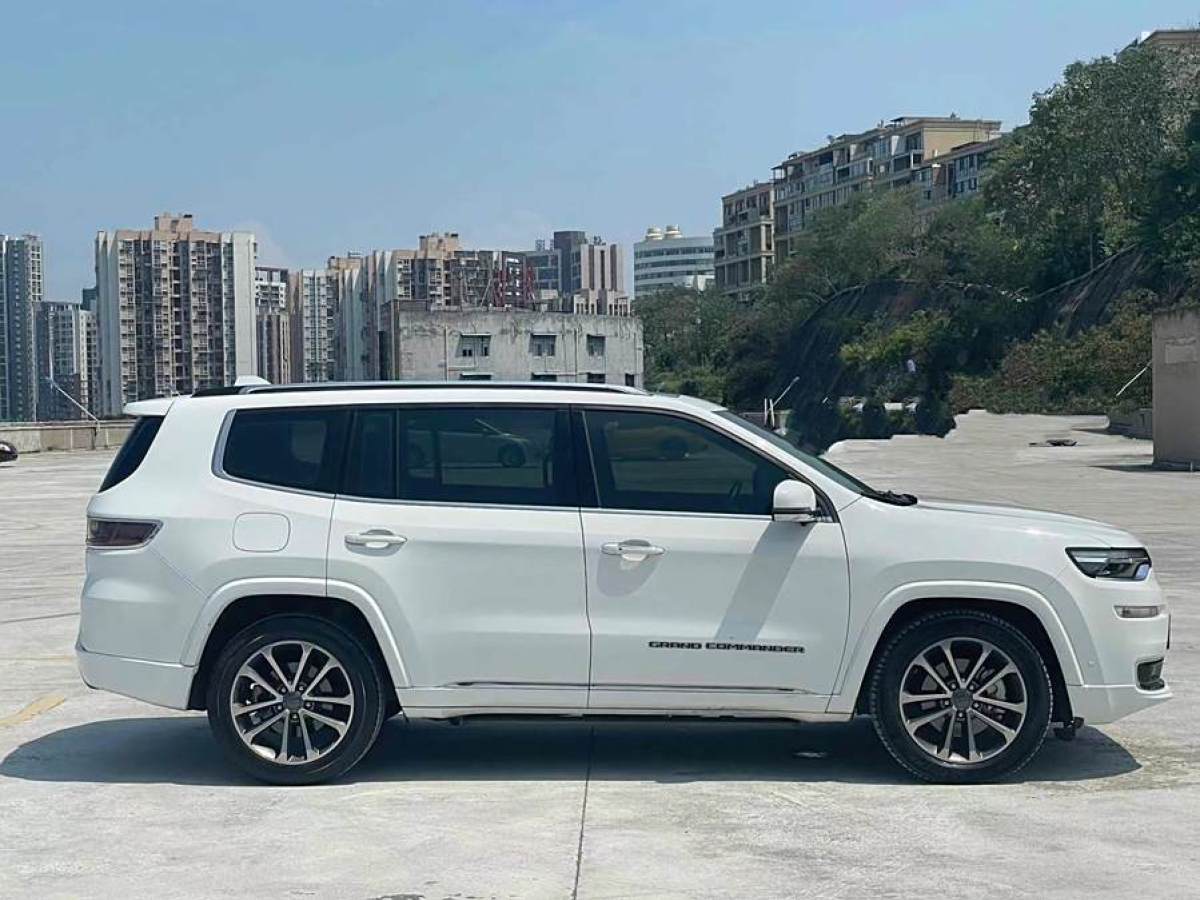 Jeep 大指揮官  2018款 2.0T 四驅(qū)智享版 國VI圖片