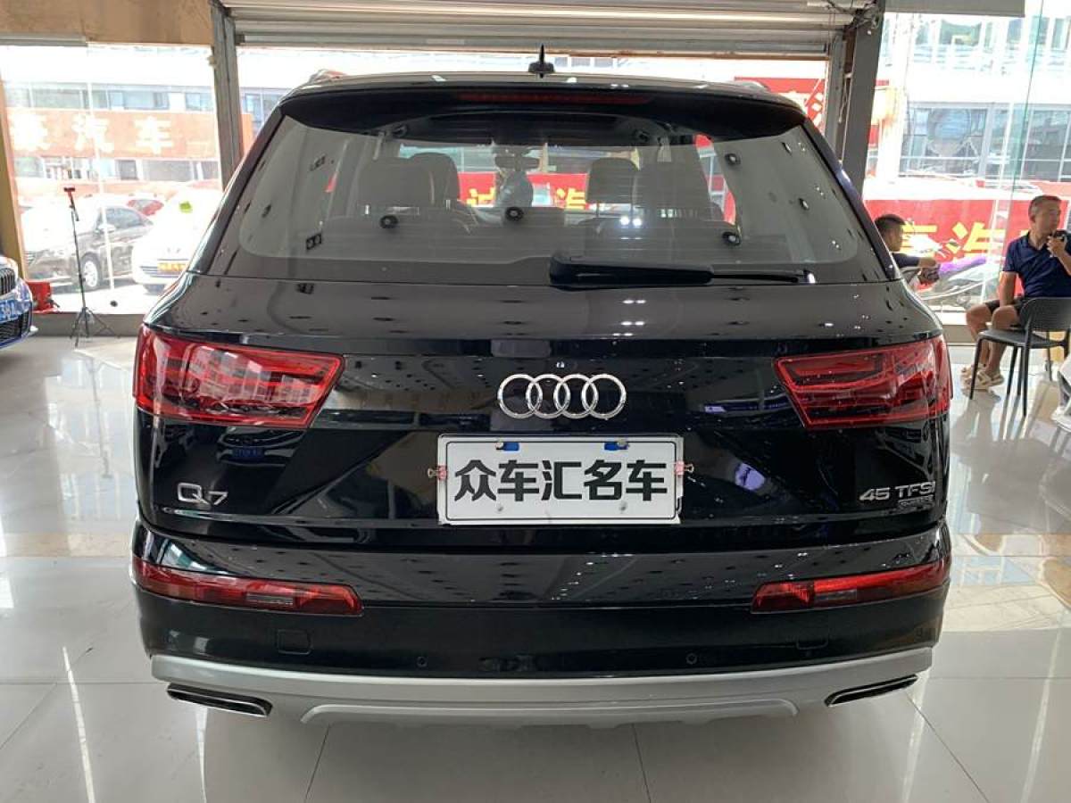 奧迪 奧迪Q7  2016款 45 TFSI 技術(shù)型圖片