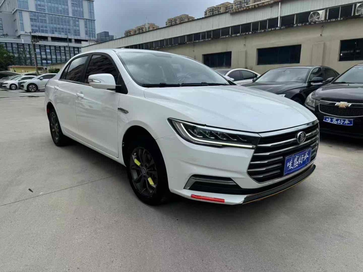 比亞迪 秦  2019款 1.5L 自動豪華型圖片