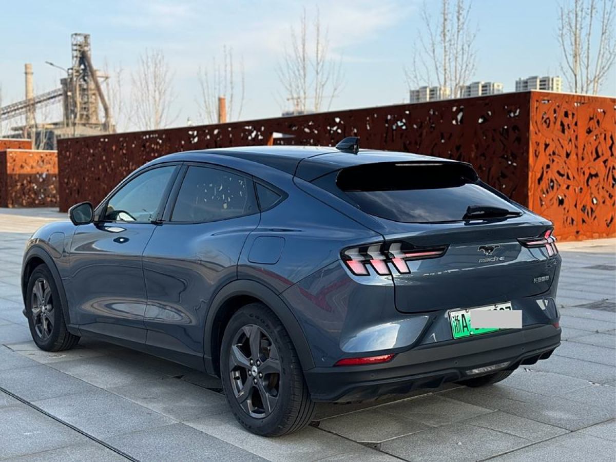 2023年2月福特 Mustang Mach-E  2021款 標(biāo)準(zhǔn)續(xù)航后驅(qū)版