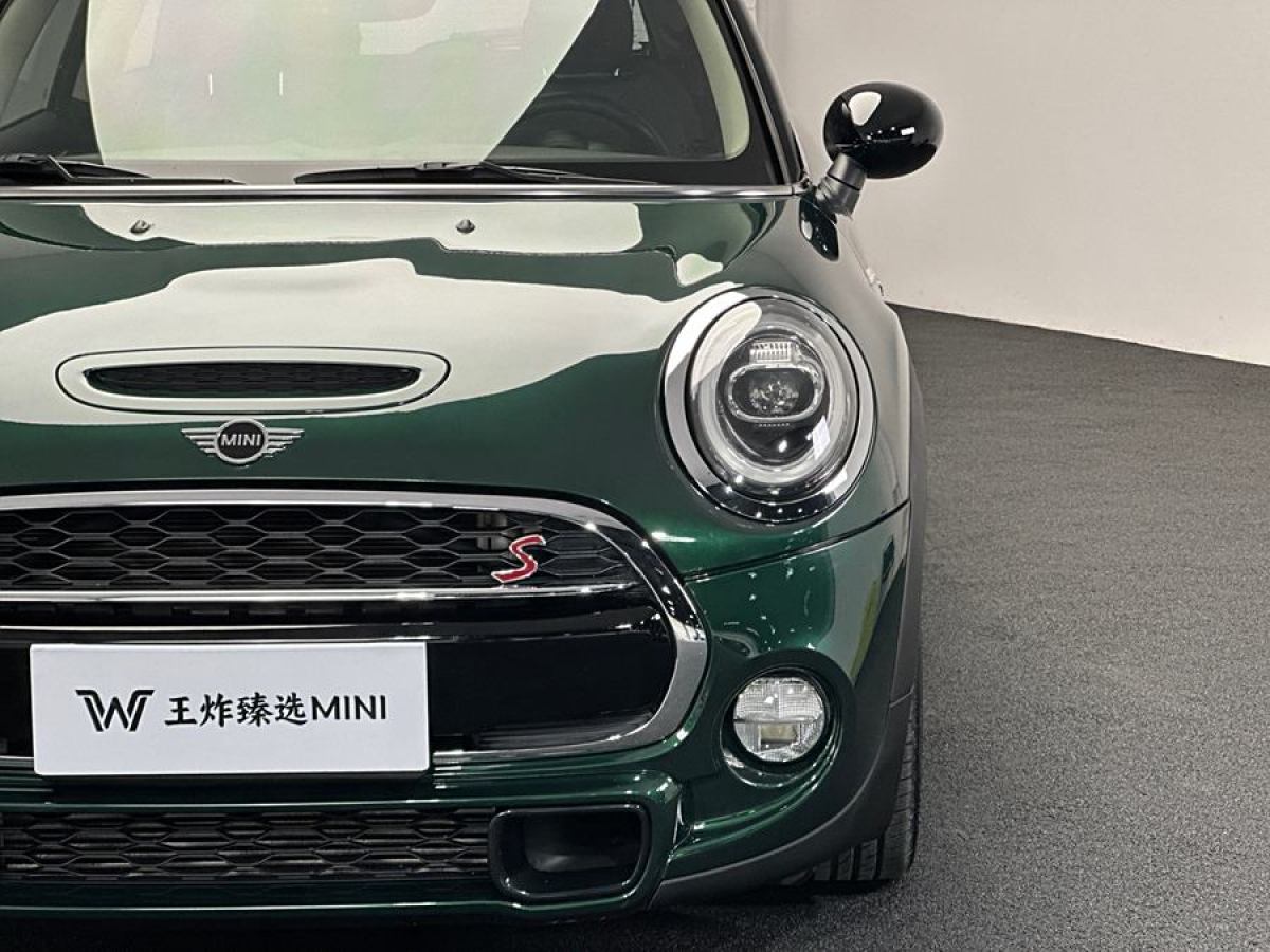 2019年1月MINI CLUBMAN  2018款 2.0T COOPER S 經(jīng)典派