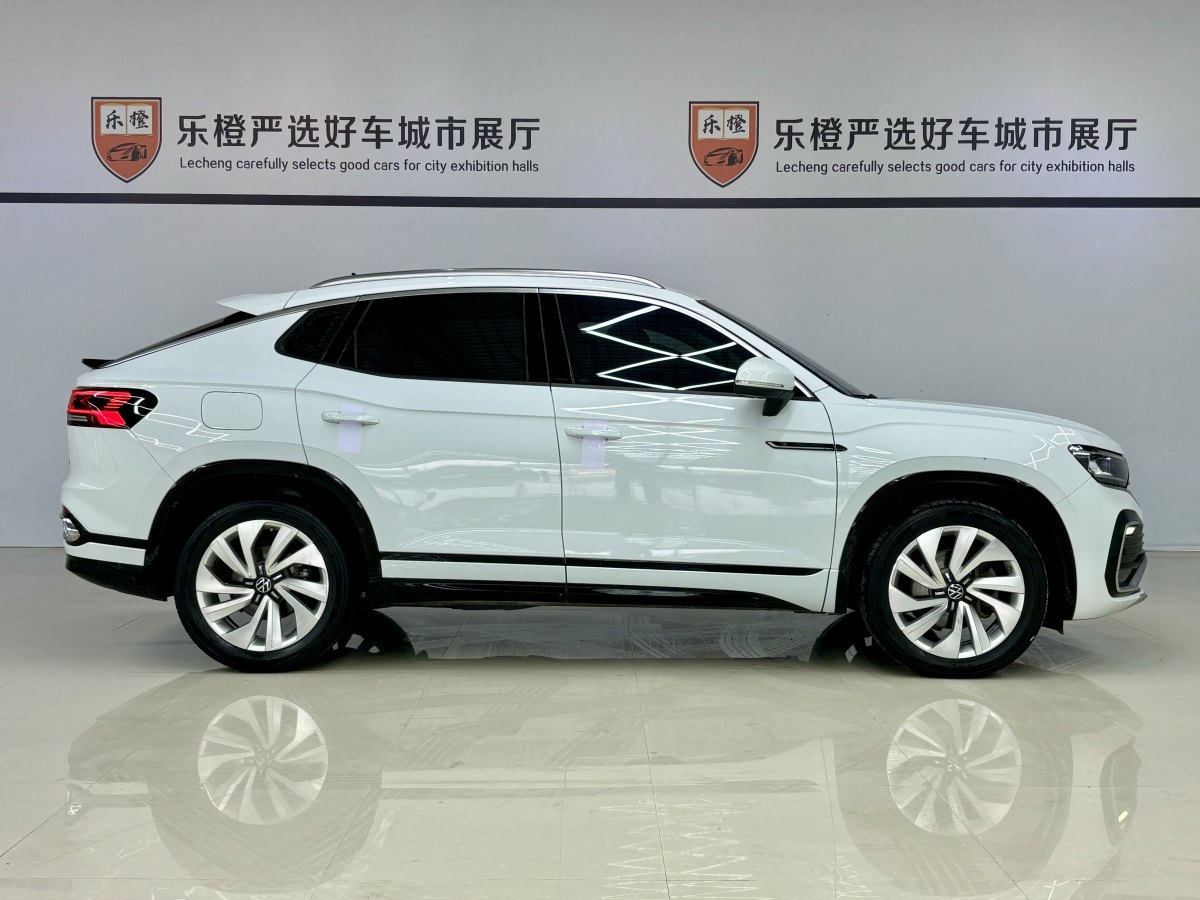 大眾 探岳X  2020款 330TSI 兩驅(qū)尊貴智聯(lián)版圖片