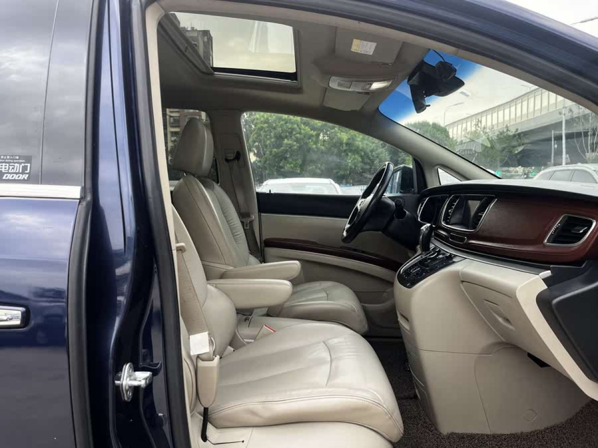 別克 GL8  2014款 3.0L GT豪華商務(wù)豪雅版圖片
