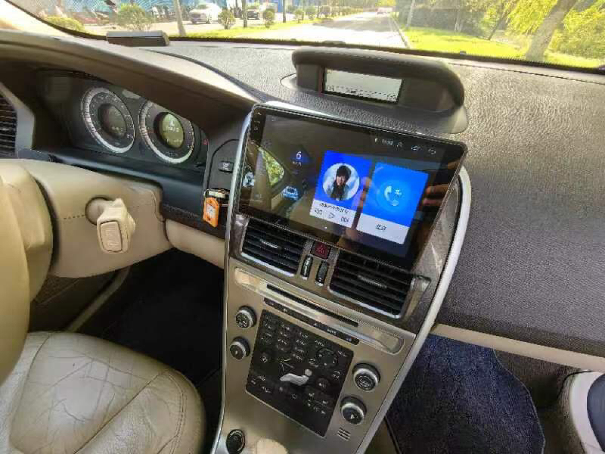 沃尔沃 XC60  2010款 T6 AWD智雅版图片