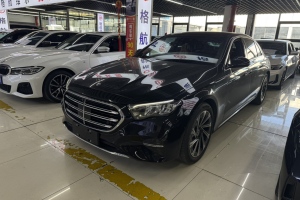 奔驰E级 奔驰 E 300 L 豪华型