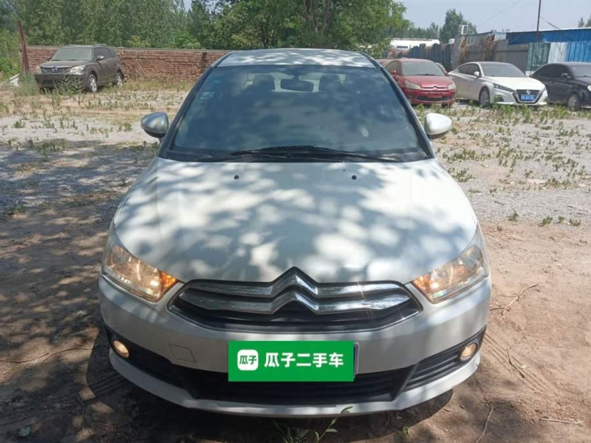 雪鐵龍 世嘉  2013款 三廂 1.6L 手動品尚型圖片