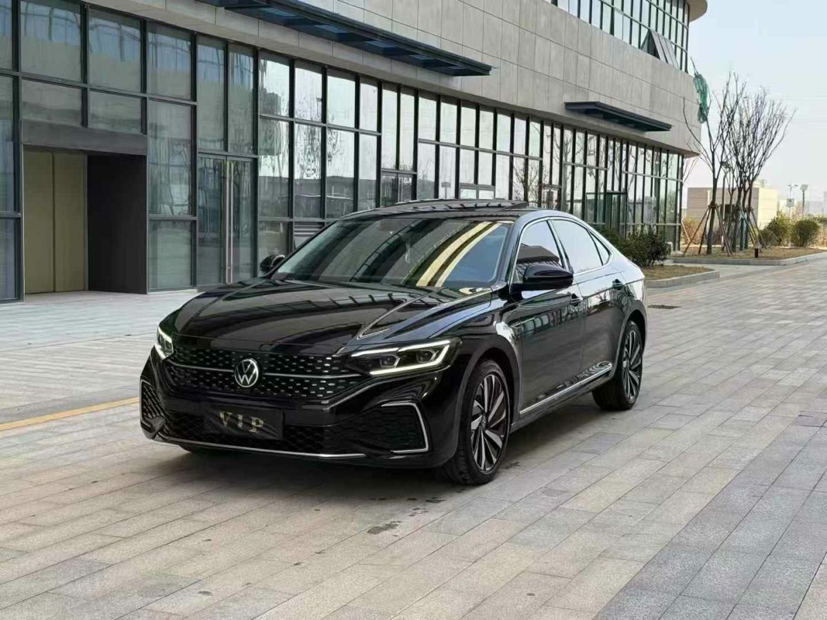 大眾 帕薩特  2022款 280TSI 商務(wù)版圖片