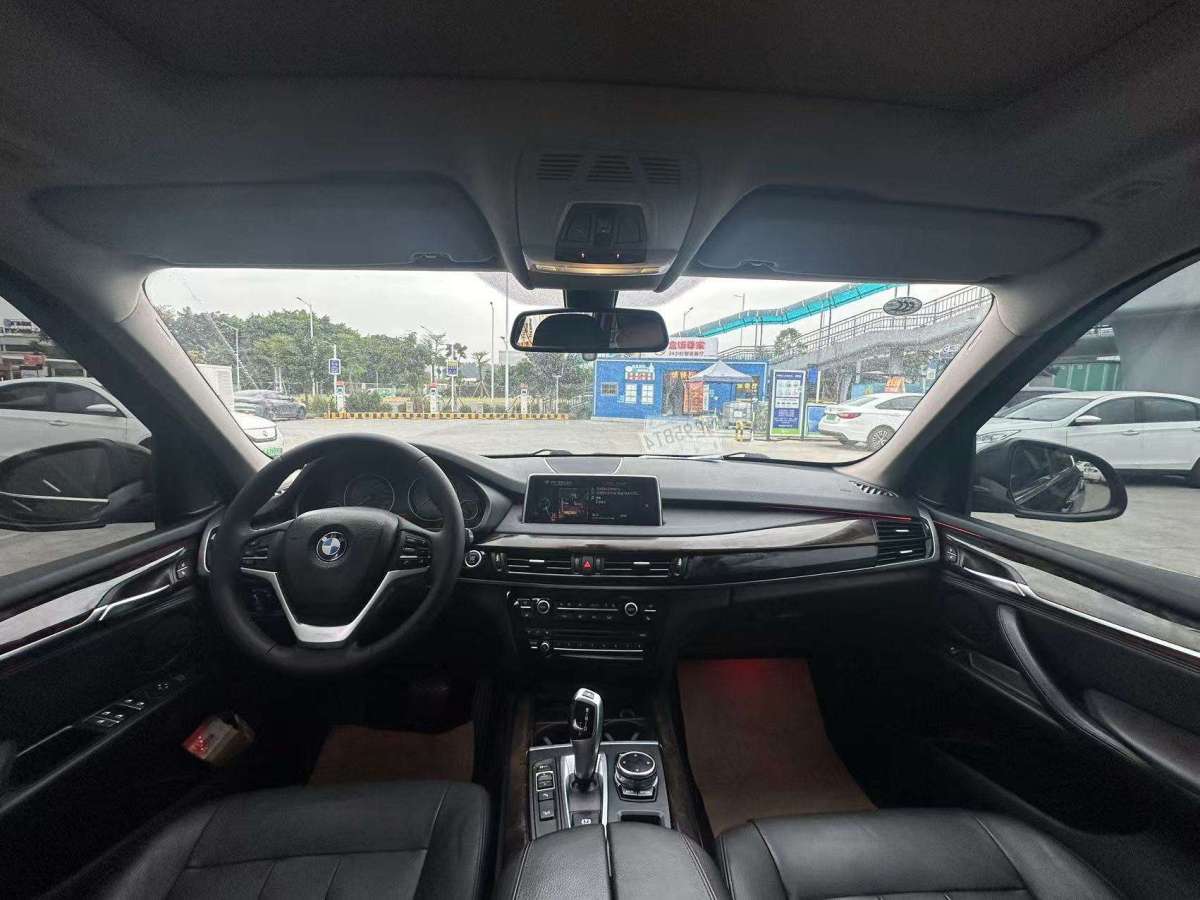 寶馬 寶馬X5  2014款 xDrive35i 領(lǐng)先型圖片