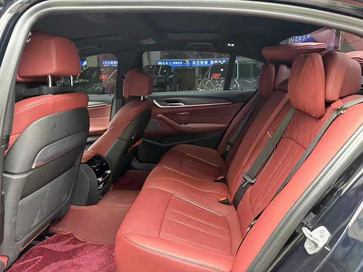 寶馬 寶馬5系  2023款 530Li xDrive 豪華套裝圖片