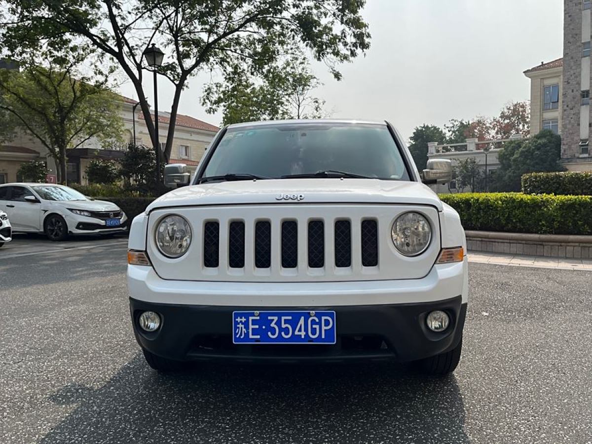 Jeep 自由客  2013款 2.4 運動版圖片