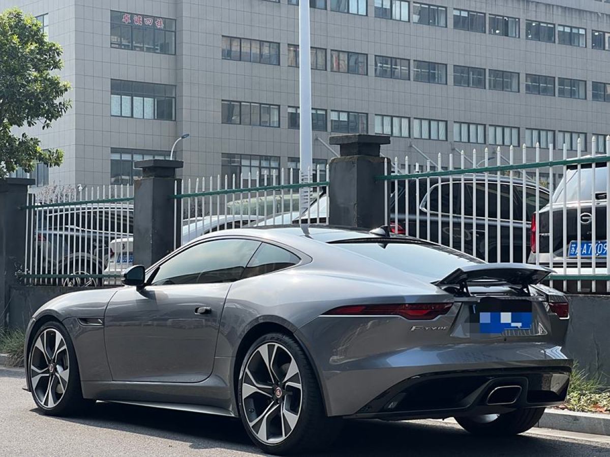 2021年1月捷豹 F-TYPE  2021款 P300 后驅First Edition硬頂版