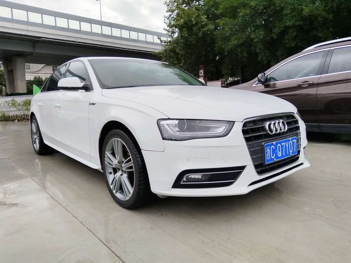 奧迪 奧迪A4L  2013款 35 TFSI 自動舒適型圖片