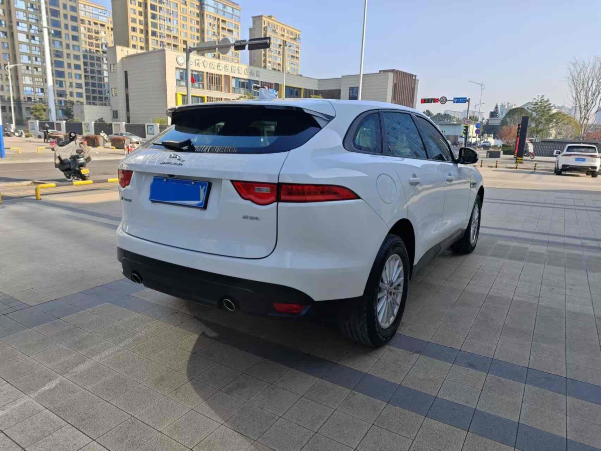 捷豹 F-PACE  2020款 2.0T 都市尊享版圖片