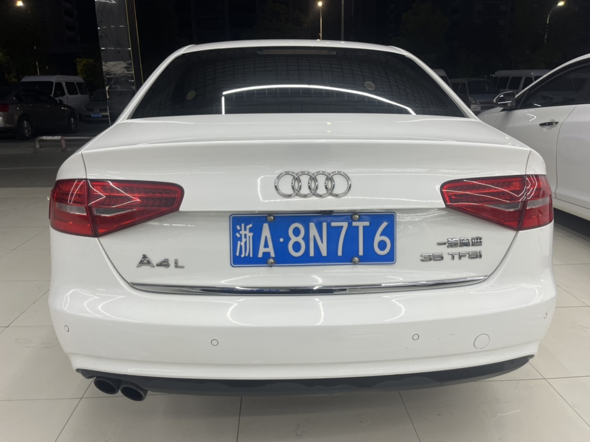 2014年11月奥迪 奥迪A4L  2015款 35 TFSI 自动舒适型