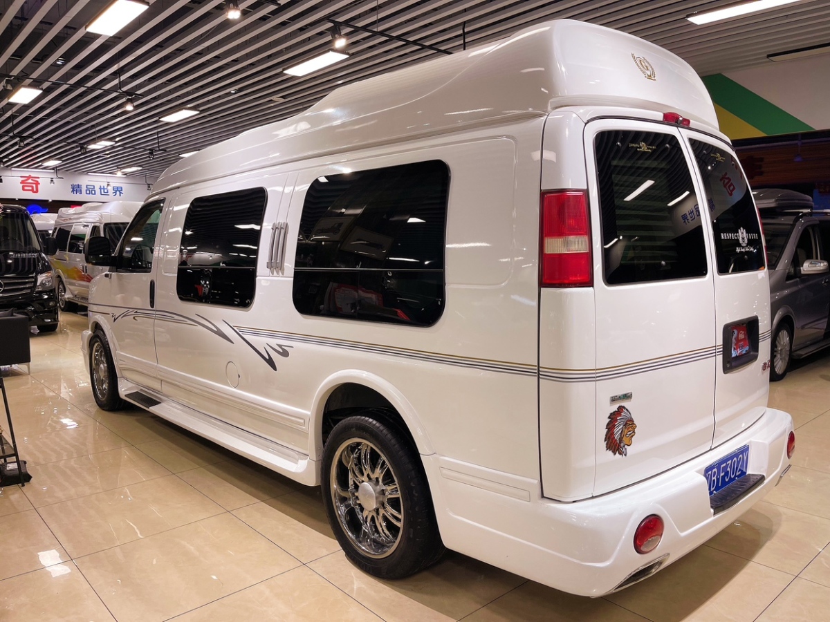 GMC SAVANA  2012款 6.0L 皇家級(jí)圖片