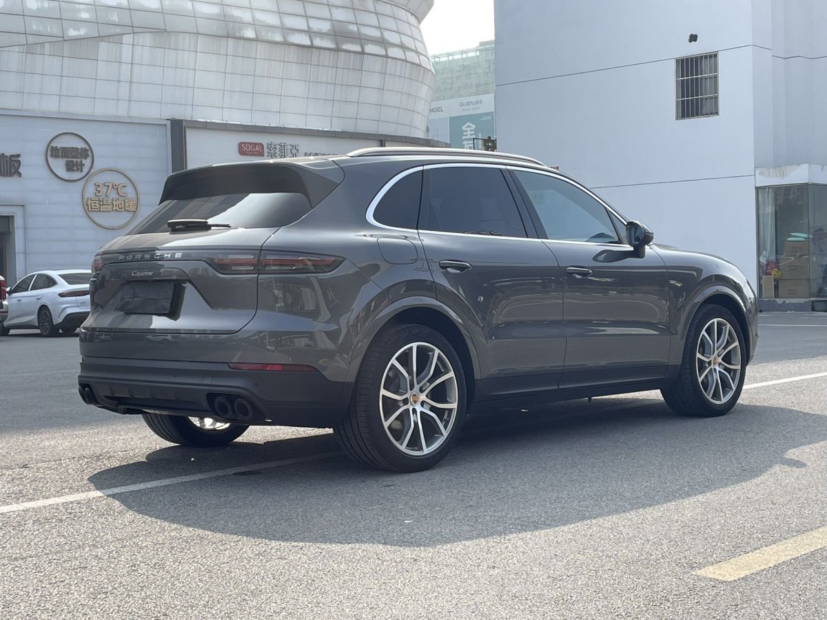 保時(shí)捷 Cayenne  2019款 Cayenne 3.0T圖片