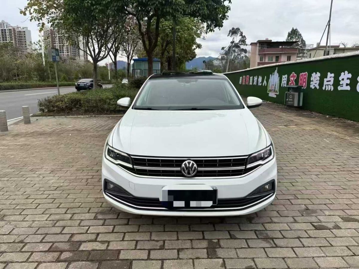 大眾 寶來(lái)  2019款 1.5L 手動(dòng)時(shí)尚型圖片