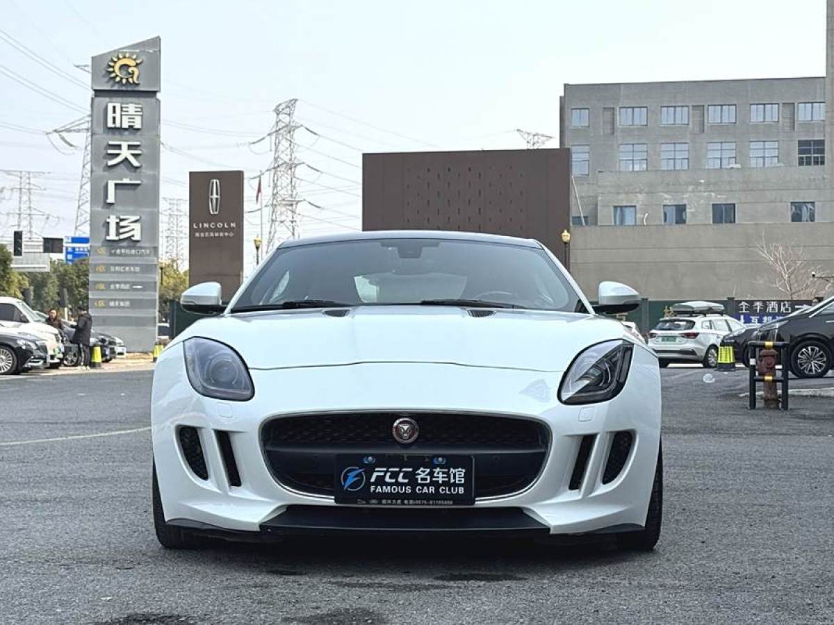 捷豹 F-TYPE  2016款 3.0T 硬頂版圖片