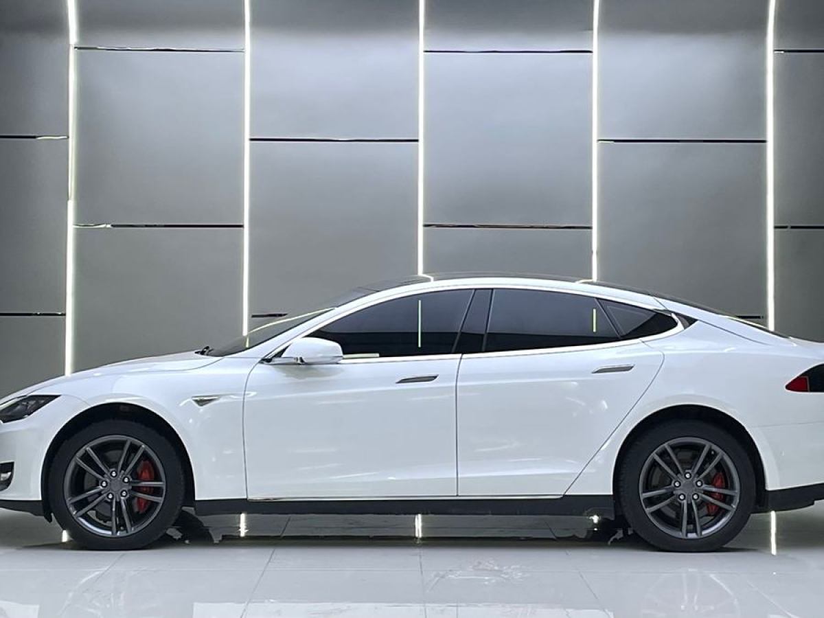 特斯拉 Model S  2015款 Model S 70D圖片