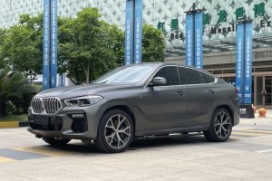 寶馬X6 寶馬 xDrive40i 尊享型 M運(yùn)動(dòng)套裝