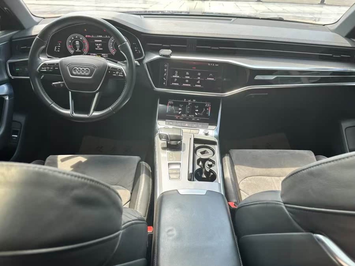 奧迪 奧迪A6L  2019款 40 TFSI 豪華動感型圖片