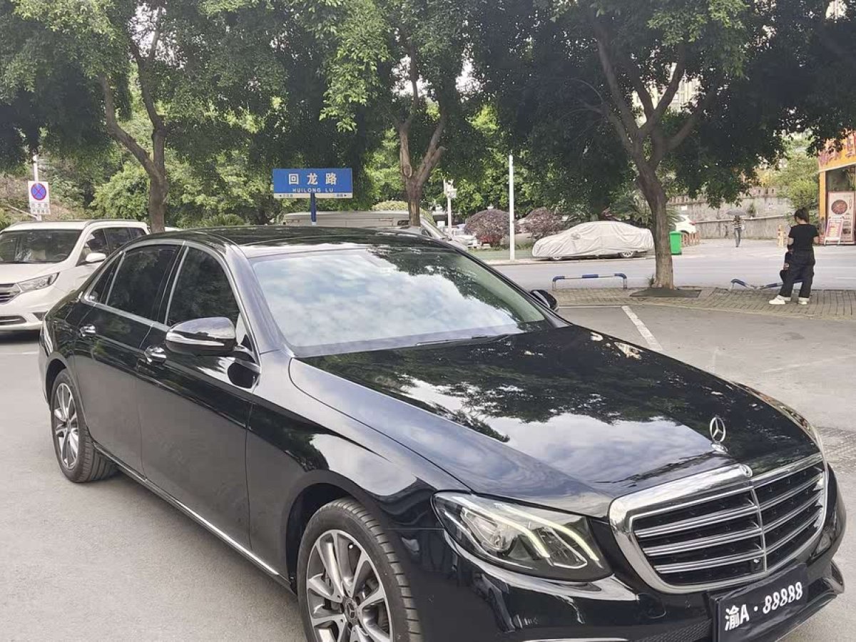 奔馳 奔馳E級(jí)  2019款 改款 E 300 L 豪華型圖片