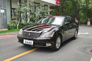 皇冠 豐田 2.5L Royal 特別版
