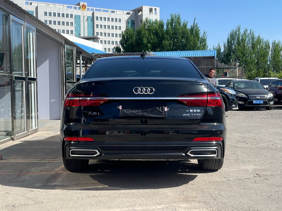 奥迪 奥迪A6L  2023款 改款 40 TFSI 豪华动感型图片