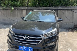 途勝 現(xiàn)代 1.6T 雙離合兩驅(qū)智能型