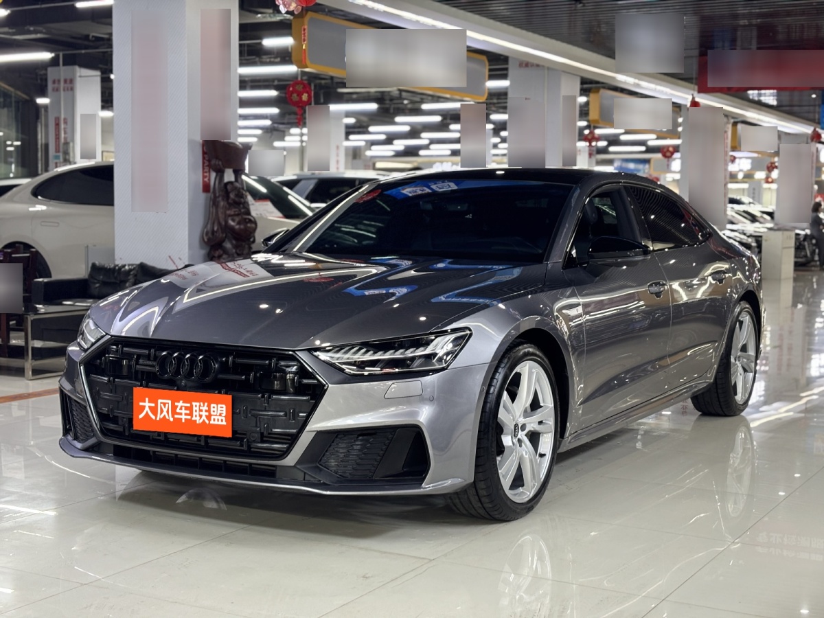 2023年4月奧迪 奧迪A7L  2022款 45 TFSI quattro S-line 圣騎士